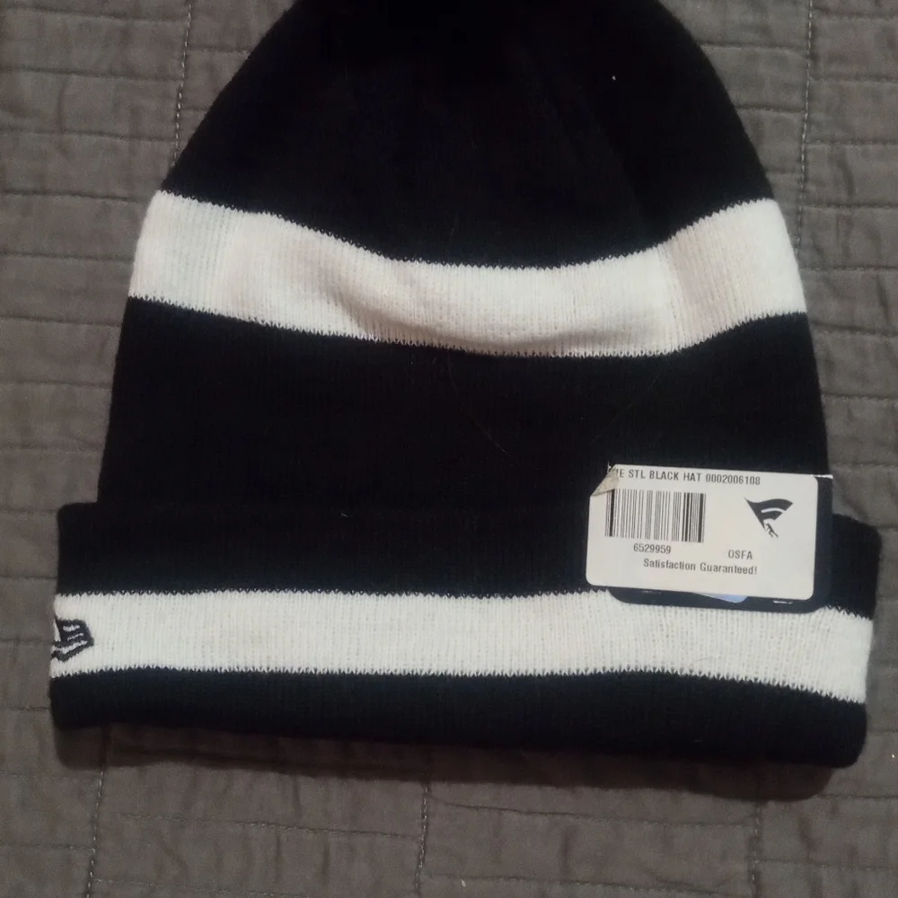Steelers beanie - Picture 2 of 2